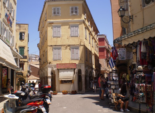 Corfu town 4